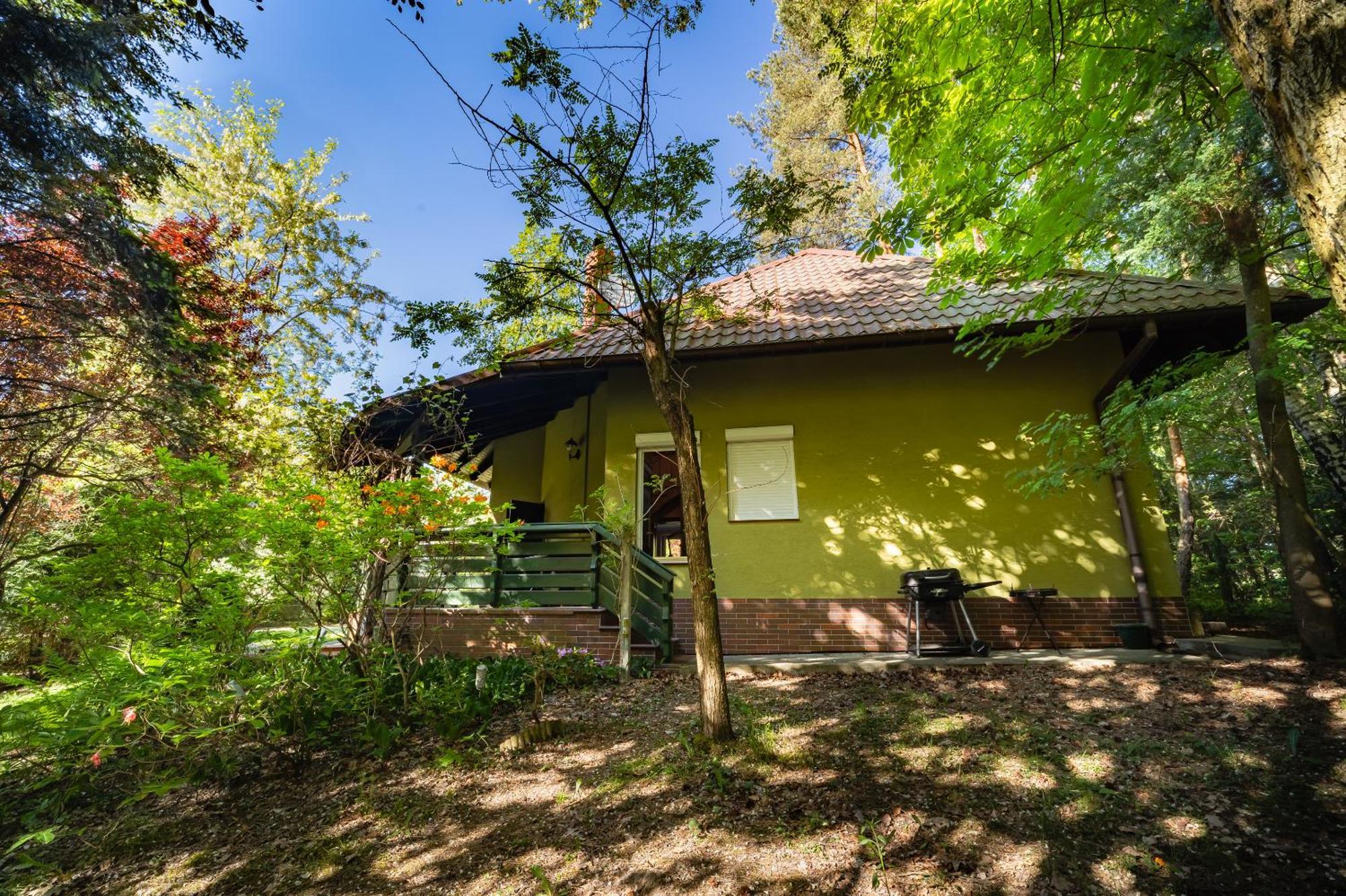 Villa Dom Nad Stawem Rakszawa Esterno foto